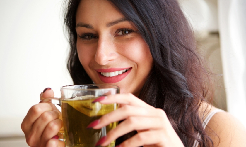 collagen-rich bone broth supports periodontal health